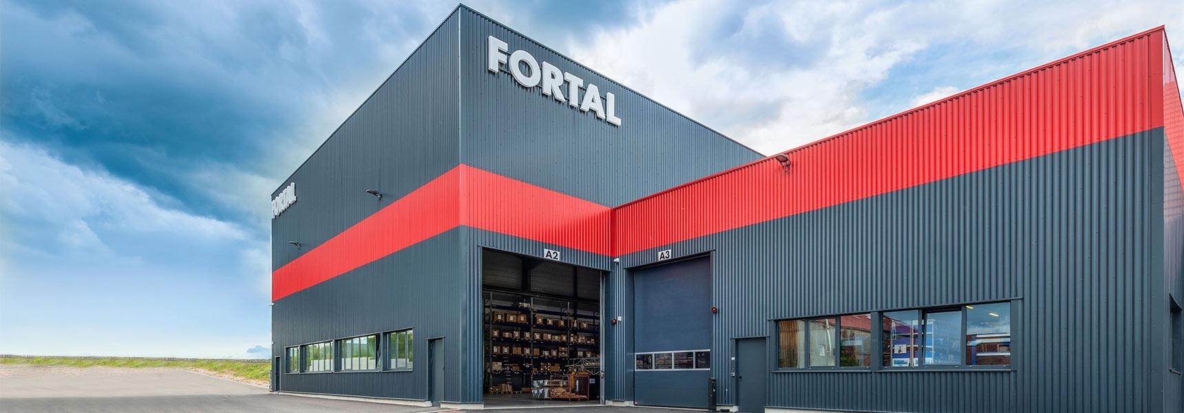 Fortal, designer of height access solutions Fortal, designer of height access solutions